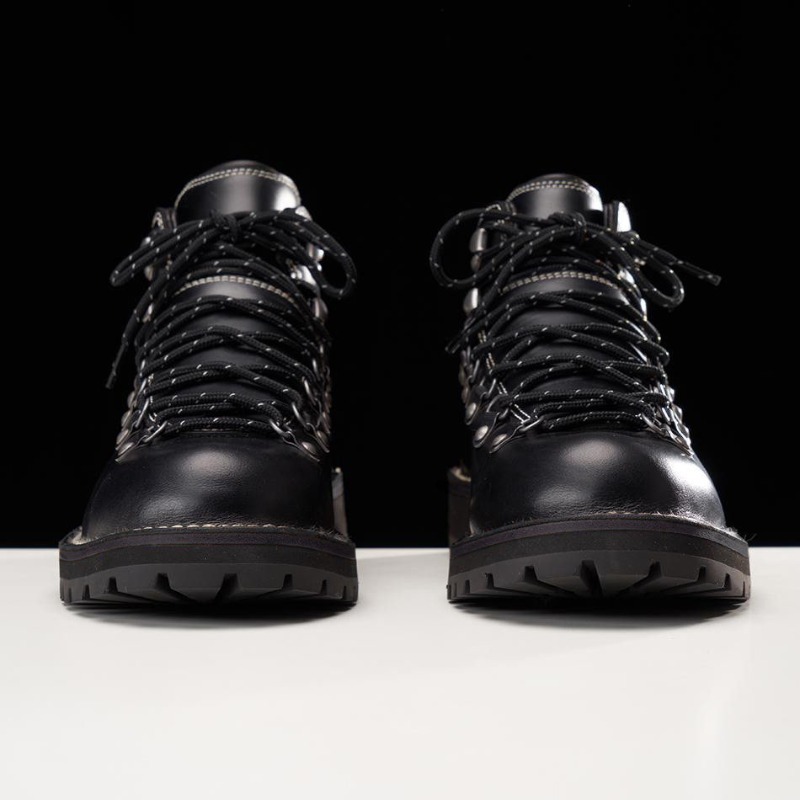 أحذية عمل رجالية من الجلد الطب - مراجعة Outdoor Hunting Boots For Men وسعره